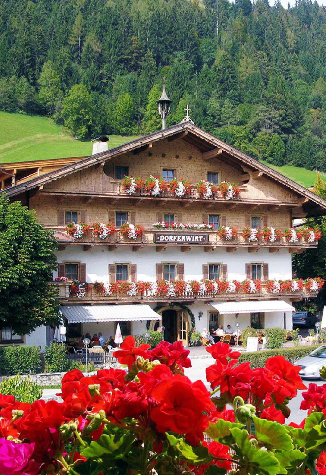 Hotel Dorferwirt im Sommer